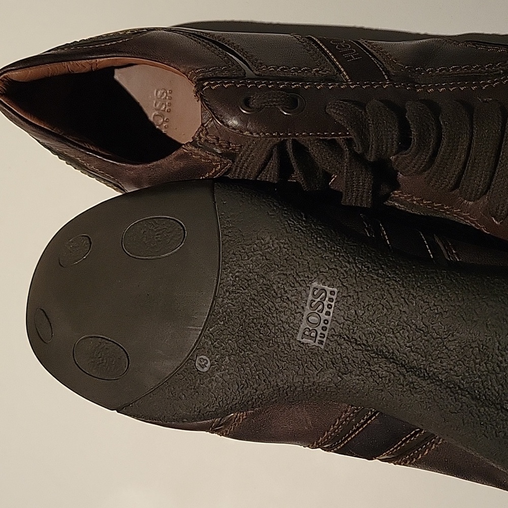 Hugo Boss - Picture 4 of 10